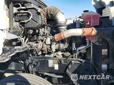 Zdjęcie 11 z 14 samochodu: 2020 KENWORTH T680 SEMI TRUCK VIN:1XKYDP9X3LJ311103 - miniatura
