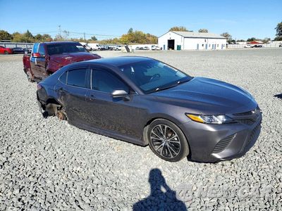 Czwarte zdjęcie samochodu z boku: 2019 TOYOTA CAMRY SE VIN:4T1B11HK7KU202391 - miniatura