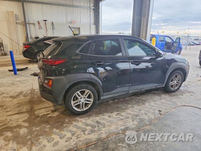 Trzecie zdjęcie samochodu z tyłu: 2021 HYUNDAI KONA SE VIN:KM8K12AA7MU641438 - miniatura
