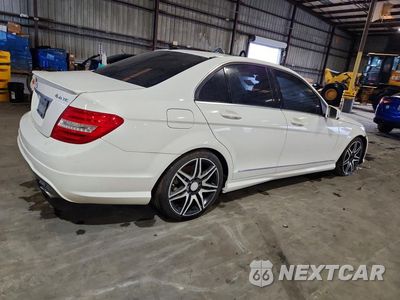 Trzecie zdjęcie samochodu z tyłu: 2013 MERCEDES-BENZ C 300 4MATIC VIN:WDDGF8AB0DA759216 - miniatura