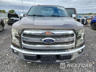 Piąte zdjęcie samochodu w środku: 2016 FORD F150 SUPERCREW VIN:1FTEW1EP3GKE36517 - miniatura