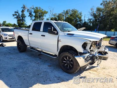 Czwarte zdjęcie samochodu z boku: 2024 RAM 2500 TRADESMAN VIN:3C6UR5CL6RG118869 - miniatura