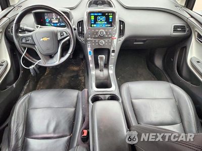Zdjęcie 8 z 12 samochodu: 2013 CHEVROLET VOLT VIN:1G1RD6E40DU124478 - miniatura