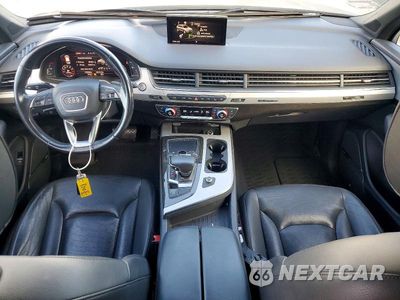 Zdjęcie 8 z 14 samochodu: 2019 AUDI Q7 PREMIUM PLUS VIN:WA1LHAF73KD029661 - miniatura