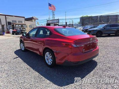 Drugie zdjęcie samochodu z przodu: 2025 TOYOTA CAMRY LE VIN:4T1DBADK1SU028135 - miniatura