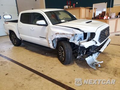 Czwarte zdjęcie samochodu z boku: 2023 TOYOTA TACOMA TRD SPORT VIN:3TMCZ5AN6PM539496 - miniatura