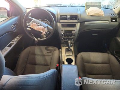 Zdjęcie 8 z 13 samochodu: 2012 FORD FUSION SE VIN:3FAHP0HA8CR127729 - miniatura