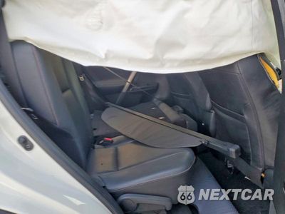 Zdjęcie 11 z 13 samochodu: 2018 TOYOTA RAV4 SE VIN:JTMNFREV5JJ168774 - miniatura
