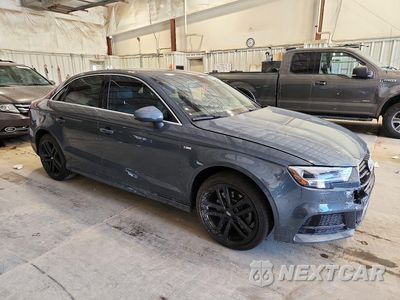 Czwarte zdjęcie samochodu z boku: 2019 AUDI A3 PREMIUM PLUS VIN:WAUGUGFF4K1011679 - miniatura