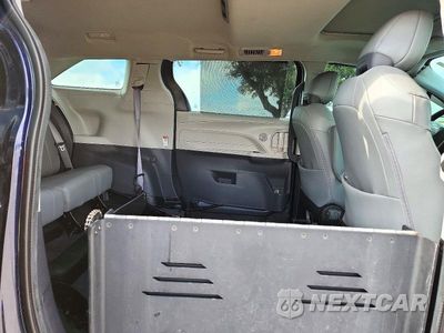 Zdjęcie 11 z 13 samochodu: 2022 TOYOTA SIENNA XLE VIN:5TDYRKEC9NS118074 - miniatura
