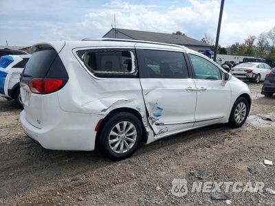 Trzecie zdjęcie samochodu z tyłu: 2019 CHRYSLER PACIFICA TOURING L VIN:2C4RC1BGXKR651465 - miniatura