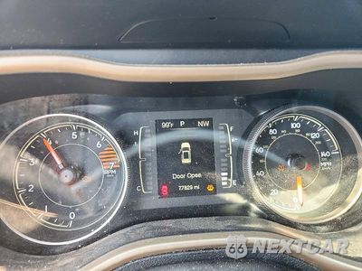 Zdjęcie 9 z 14 samochodu: 2018 JEEP CHEROKEE LATITUDE VIN:1C4PJLCB3JD510038 - miniatura