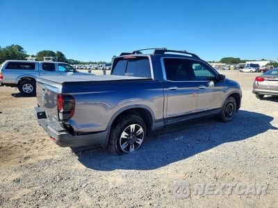 Trzecie zdjęcie samochodu z tyłu: 2017 HONDA RIDGELINE RTL VIN:5FPYK3F77HB019846 - miniatura