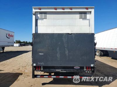 Zdjęcie 6 z 13 samochodu: 2016 CHEVROLET EXPRESS BOX TRUCK VIN:1GB3GSCG8G1143915 - miniatura