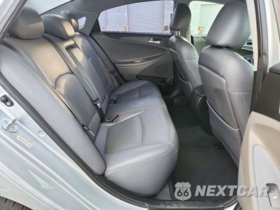 Zdjęcie 10 z 12 samochodu: 2011 HYUNDAI SONATA GLS VIN:5NPEB4AC4BH011069 - miniatura