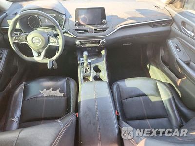 Zdjęcie 8 z 12 samochodu: 2021 NISSAN ALTIMA SR VIN:1N4BL4CV3MN409445 - miniatura