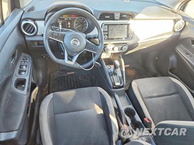 Zdjęcie 8 z 12 samochodu: 2021 NISSAN VERSA SV VIN:3N1CN8EV6ML870347 - miniatura