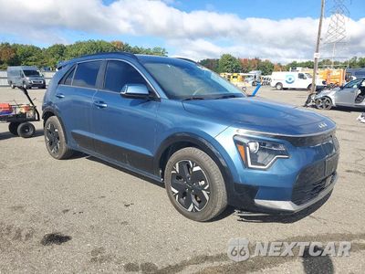 Czwarte zdjęcie samochodu z boku: 2024 KIA NIRO WIND VIN:KNDCR3L15R5121695 - miniatura