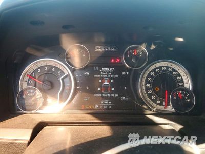 Zdjęcie 9 z 12 samochodu: 2018 RAM 2500 LARAMIE VIN:3C6UR5FLXJG405261 - miniatura