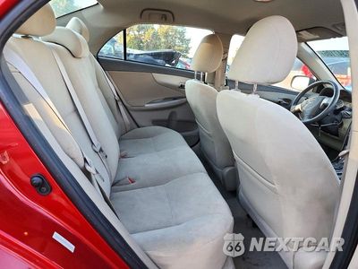 Zdjęcie 10 z 12 samochodu: 2010 TOYOTA COROLLA LE VIN:1NXBU4EE3AZ168648 - miniatura