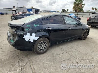 Trzecie zdjęcie samochodu z tyłu: 2017 KIA FORTE LX VIN:3KPFK4A7XHE131222 - miniatura