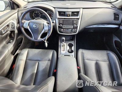 Zdjęcie 8 z 13 samochodu: 2018 NISSAN ALTIMA 2.5 SL VIN:1N4AL3AP3JC235412 - miniatura