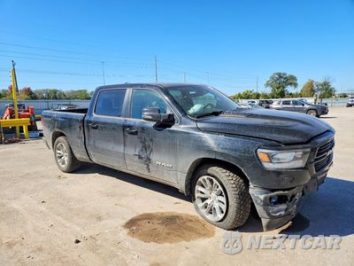 Czwarte zdjęcie samochodu z boku: 2023 RAM 1500 LARAMIE VIN:1C6SRFRTXPN658041 - miniatura