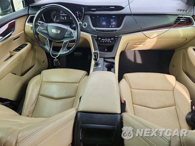 Zdjęcie 8 z 14 samochodu: 2019 CADILLAC XT5 LUXURY VIN:1GYKNCRS5KZ191892 - miniatura