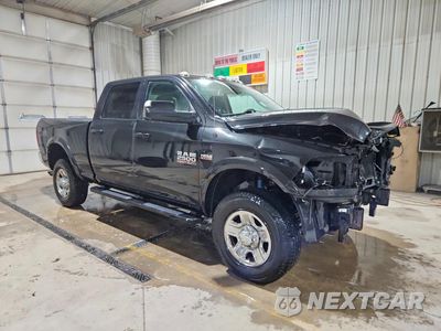 Czwarte zdjęcie samochodu z boku: 2018 RAM 2500 ST VIN:3C6UR5CJXJG183954 - miniatura