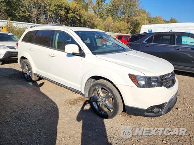 Czwarte zdjęcie samochodu z boku: 2016 DODGE JOURNEY CROSSROAD VIN:3C4PDCGG5GT139514 - miniatura