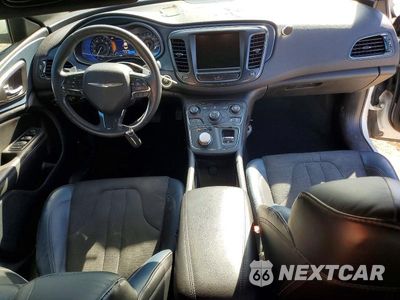 Zdjęcie 8 z 12 samochodu: 2015 CHRYSLER 200 S VIN:1C3CCCBG4FN654872 - miniatura