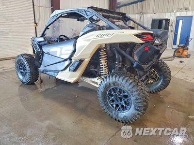 Trzecie zdjęcie samochodu z tyłu: 2023 CAN-AM MAVERICK X3 UTILITY VEHICLE VIN:3JBVGAY42PE002190 - miniatura