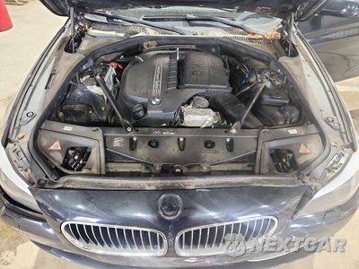 Zdjęcie 11 z 12 samochodu: 2011 BMW 535 XI VIN:WBAFU7C5XBC871386 - miniatura