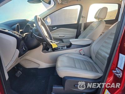 Zdjęcie 7 z 13 samochodu: 2017 FORD ESCAPE TITANIUM VIN:1FMCU0J99HUA48644 - miniatura