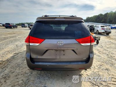 Zdjęcie 6 z 13 samochodu: 2011 TOYOTA SIENNA XLE 8-PASSENGER VIN:5TDYK3DC9BS104263 - miniatura