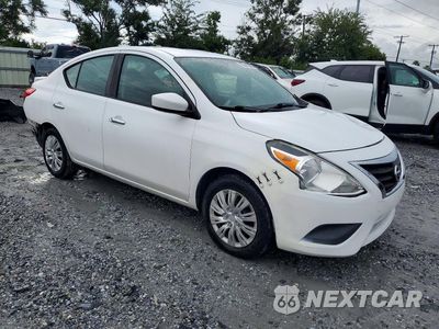 Czwarte zdjęcie samochodu z boku: 2018 NISSAN VERSA SV VIN:3N1CN7AP1JL844168 - miniatura