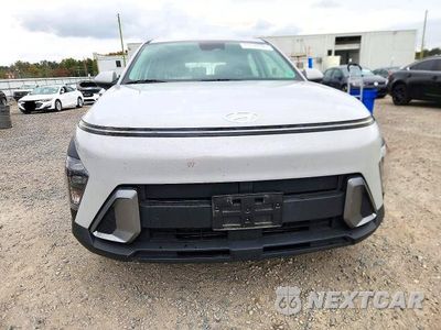 Piąte zdjęcie samochodu w środku: 2025 HYUNDAI KONA SE VIN:KM8HACAB9SU223582 - miniatura
