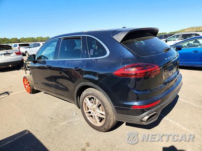 Drugie zdjęcie samochodu z przodu: 2016 PORSCHE CAYENNE VIN:WP1AA2A25GLA09507 - miniatura