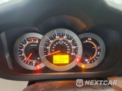 Zdjęcie 9 z 13 samochodu: 2011 TOYOTA RAV4 BASE VIN:2T3BF4DV4BW153905 - miniatura