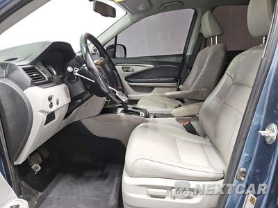 Zdjęcie 7 z 14 samochodu: 2017 HONDA PILOT EXL VIN:5FNYF6H58HB101644 - miniatura