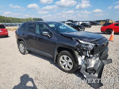 Czwarte zdjęcie samochodu z boku: 2025 TOYOTA RAV4 LE VIN:2T3H1RFV7SW368164 - miniatura