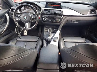 Zdjęcie 8 z 12 samochodu: 2018 BMW 330 I VIN:WBA8B9C54JEE81884 - miniatura