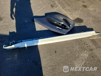 Zdjęcie 12 z 13 samochodu: 2020 TOYOTA COROLLA LE VIN:JTDEBRBE2LJ001193 - miniatura