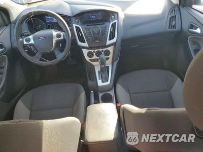 Zdjęcie 8 z 12 samochodu: 2014 FORD FOCUS SE VIN:1FADP3F26EL340935 - miniatura