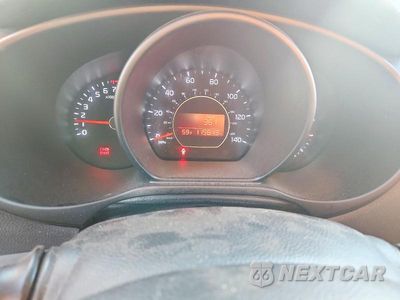 Zdjęcie 9 z 12 samochodu: 2016 KIA SOUL BASE VIN:KNDJN2A27G7864028 - miniatura