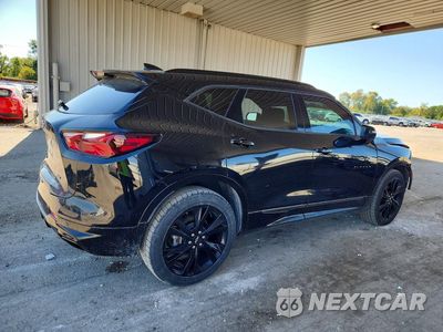 Trzecie zdjęcie samochodu z tyłu: 2019 CHEVROLET BLAZER RS VIN:3GNKBJRS8KS686482 - miniatura