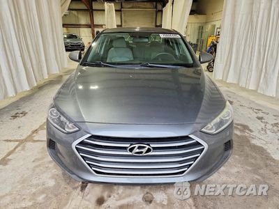 Piąte zdjęcie samochodu w środku: 2017 HYUNDAI ELANTRA SE VIN:KMHD74LF6HU350009 - miniatura
