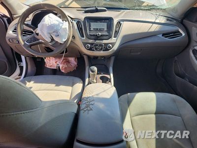 Zdjęcie 8 z 12 samochodu: 2017 CHEVROLET MALIBU LS VIN:1G1ZB5ST6HF146989 - miniatura