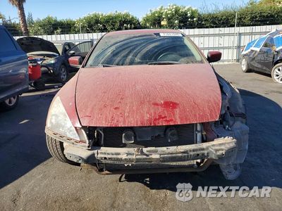 Piąte zdjęcie samochodu w środku: 2004 HONDA ACCORD EX VIN:JHMCM567X4C035067 - miniatura