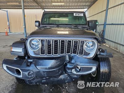 Piąte zdjęcie samochodu w środku: 2026 JEEP WRANGLER SAHARA VIN:1C4PJXEG0TW254724 - miniatura